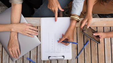 Ipsos je přední výzkumná, technologická a konzultační společnost.